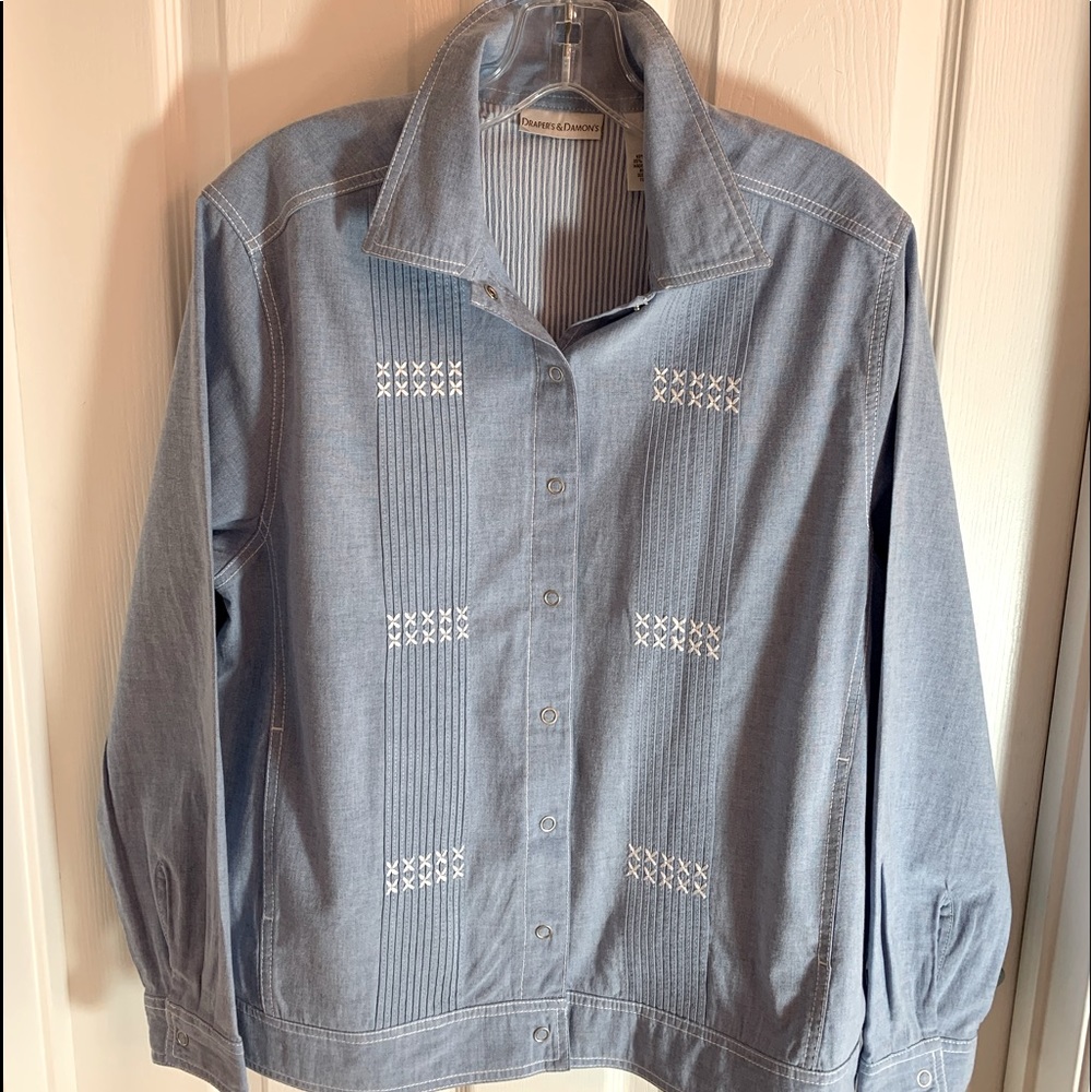 Lightweight Bomber Style Jacket